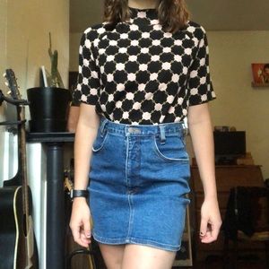 ⭐️SOLD⭐️ Abstract Print Sweater Tee with Mock Neck